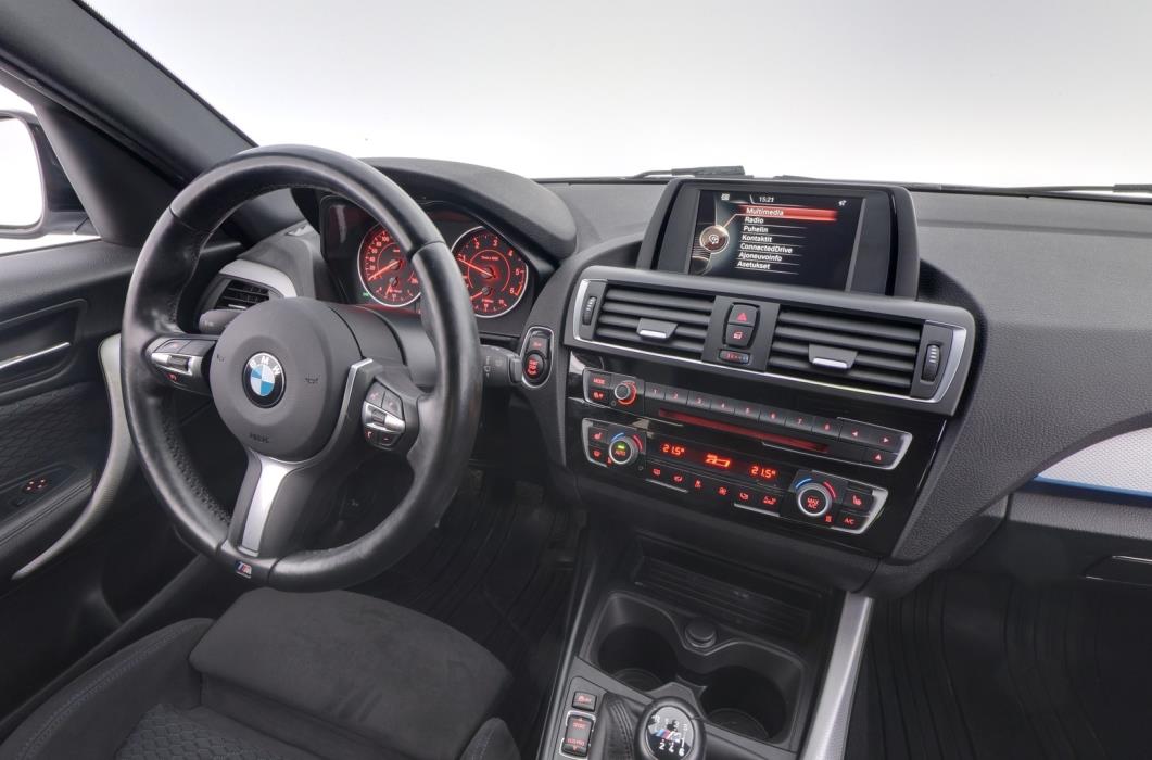 BMW 118 2018