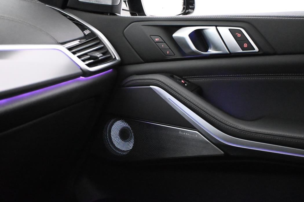 BMW X5 2021