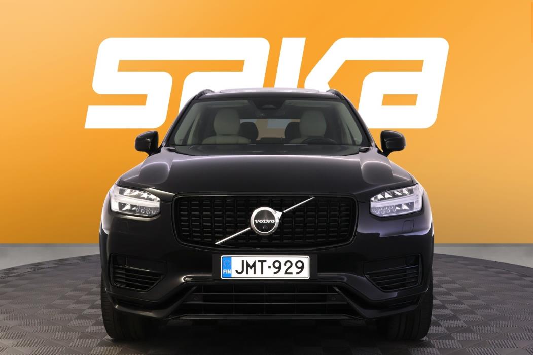 VOLVO XC90 2023