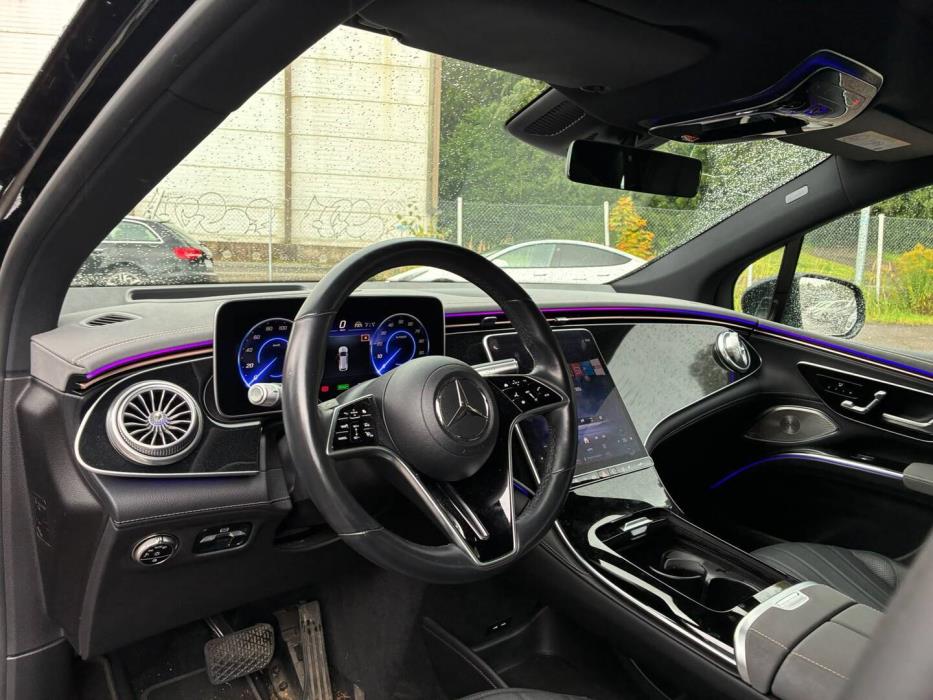 MERCEDES-BENZ EQS SUV 2023