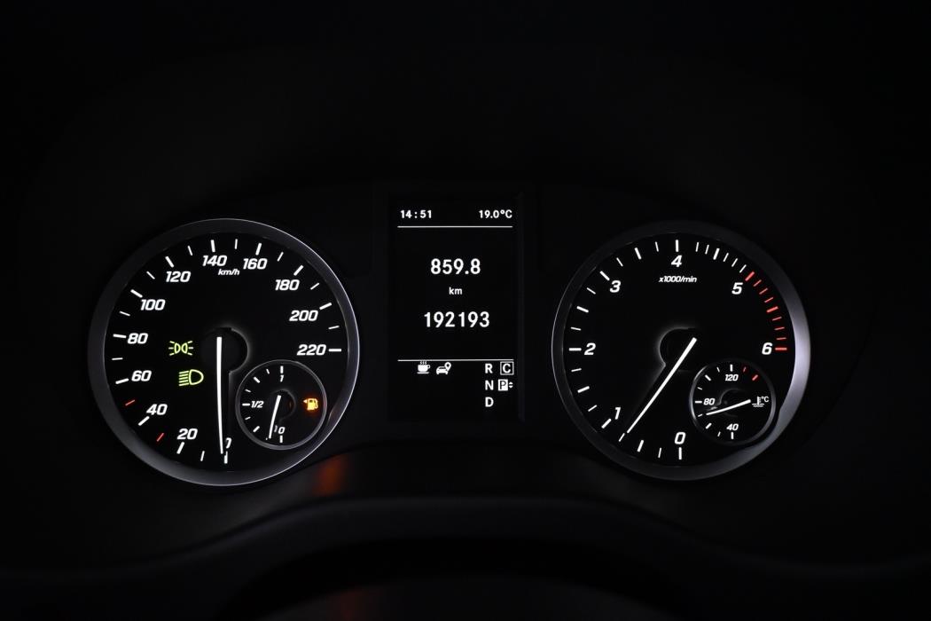 MERCEDES-BENZ Vito 2020