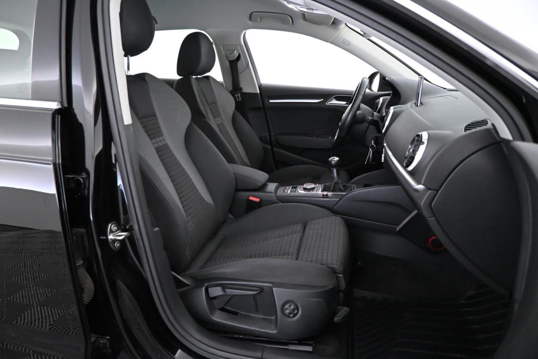 AUDI A3 2015
