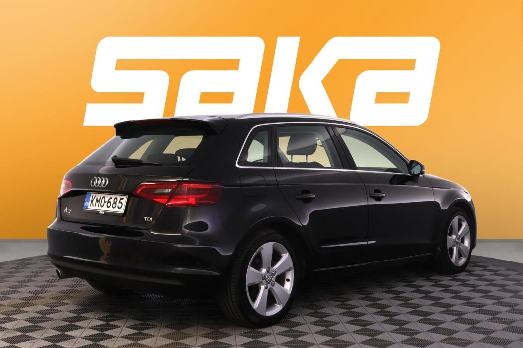 AUDI A3 2015