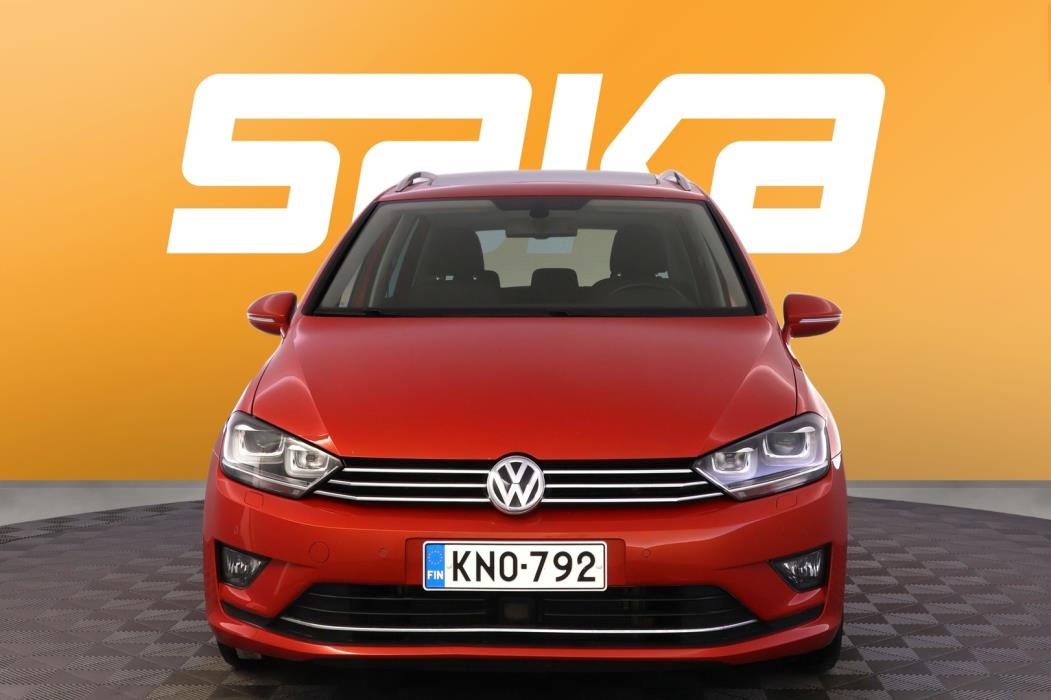 VOLKSWAGEN Golf Sportsvan 2016