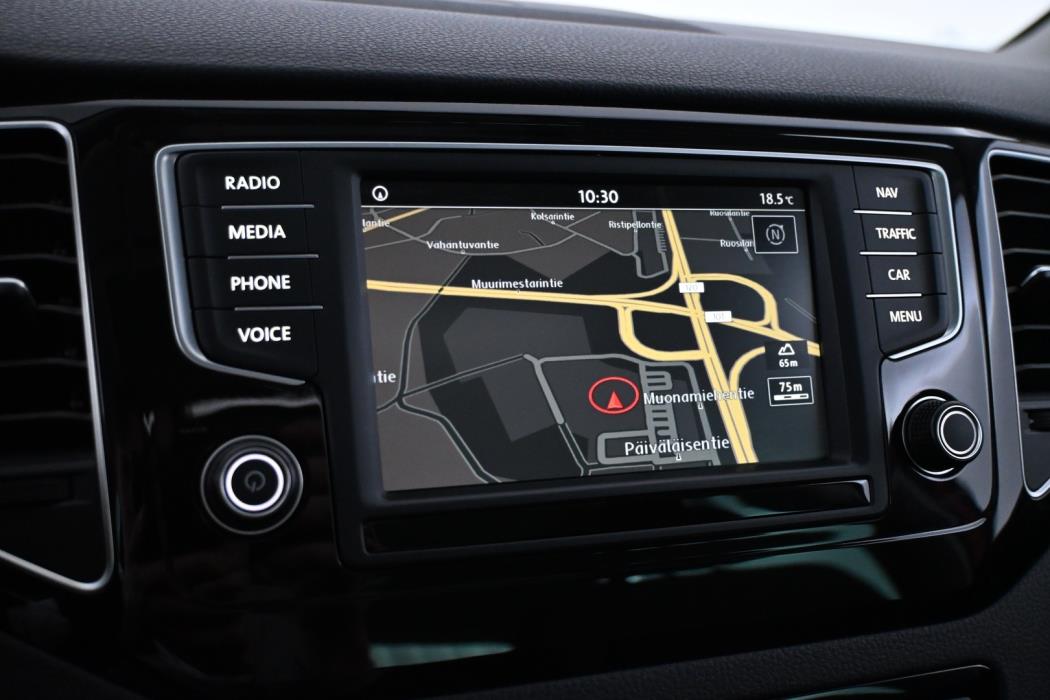 VOLKSWAGEN Golf Sportsvan 2016