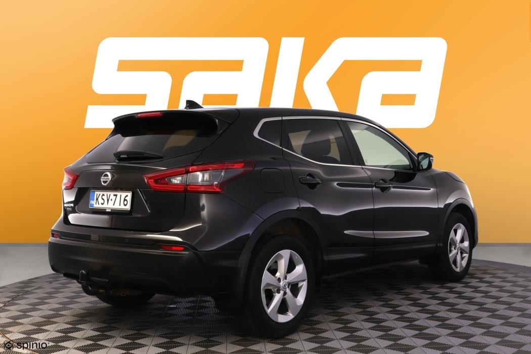 NISSAN Qashqai 2018