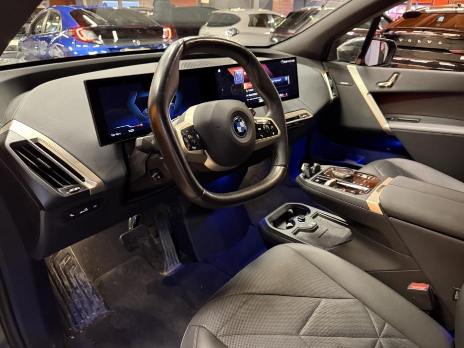 BMW iX 2023