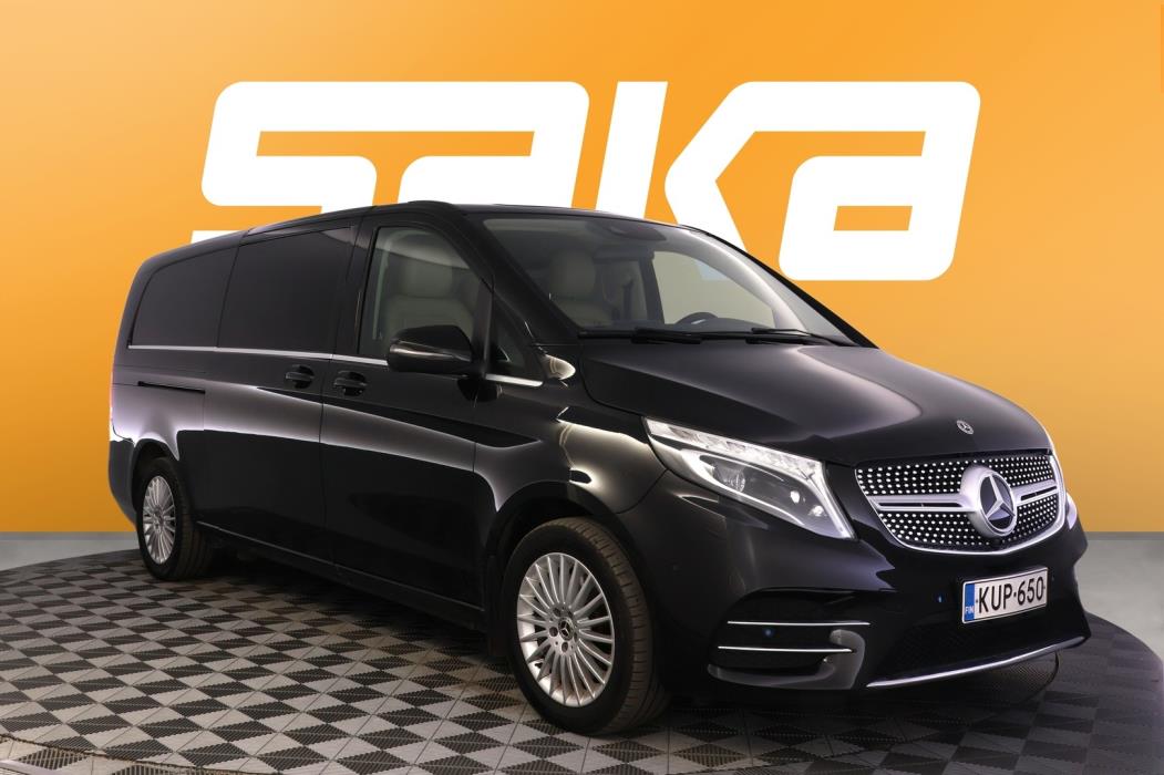 MERCEDES-BENZ V 2022