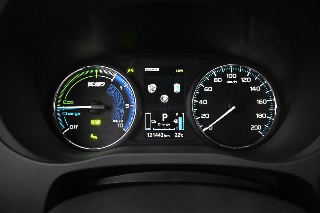 MITSUBISHI Outlander PHEV 2019