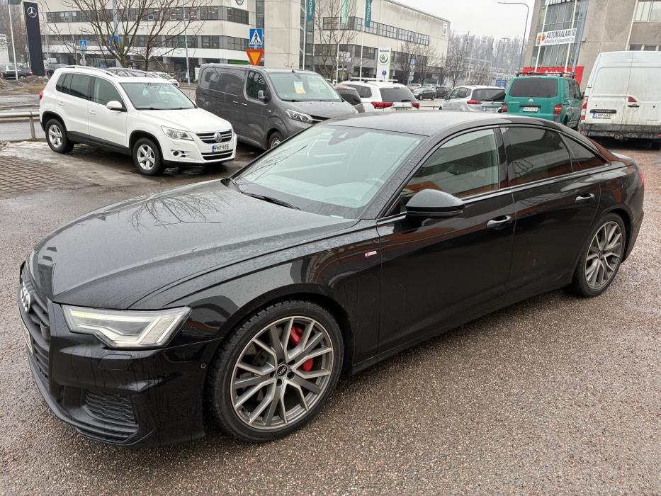 AUDI A6 2021