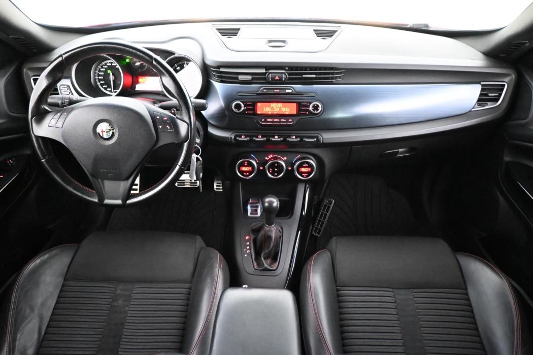 ALFA ROMEO Giulietta 2013