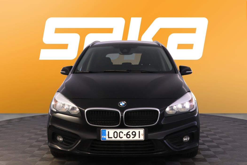 BMW 218 2016