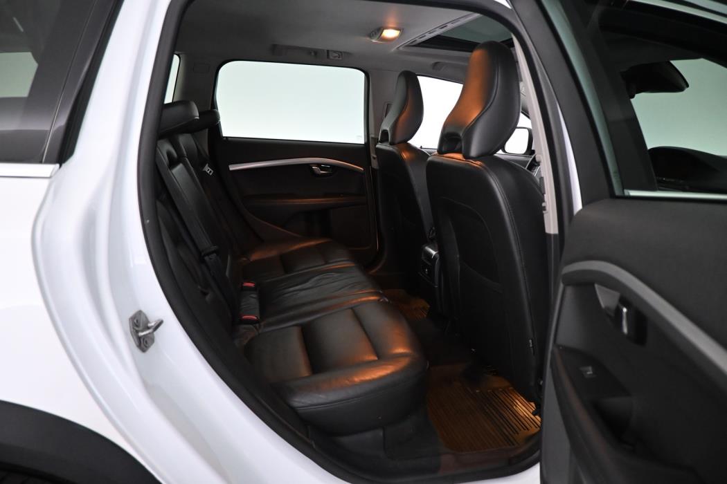 VOLVO XC70 2013