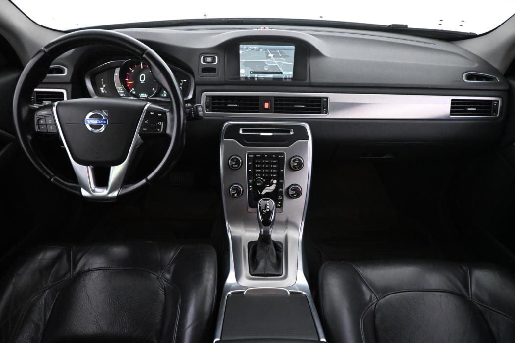 VOLVO XC70 2013