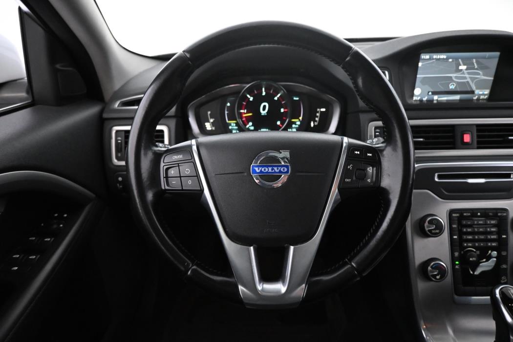 VOLVO XC70 2013