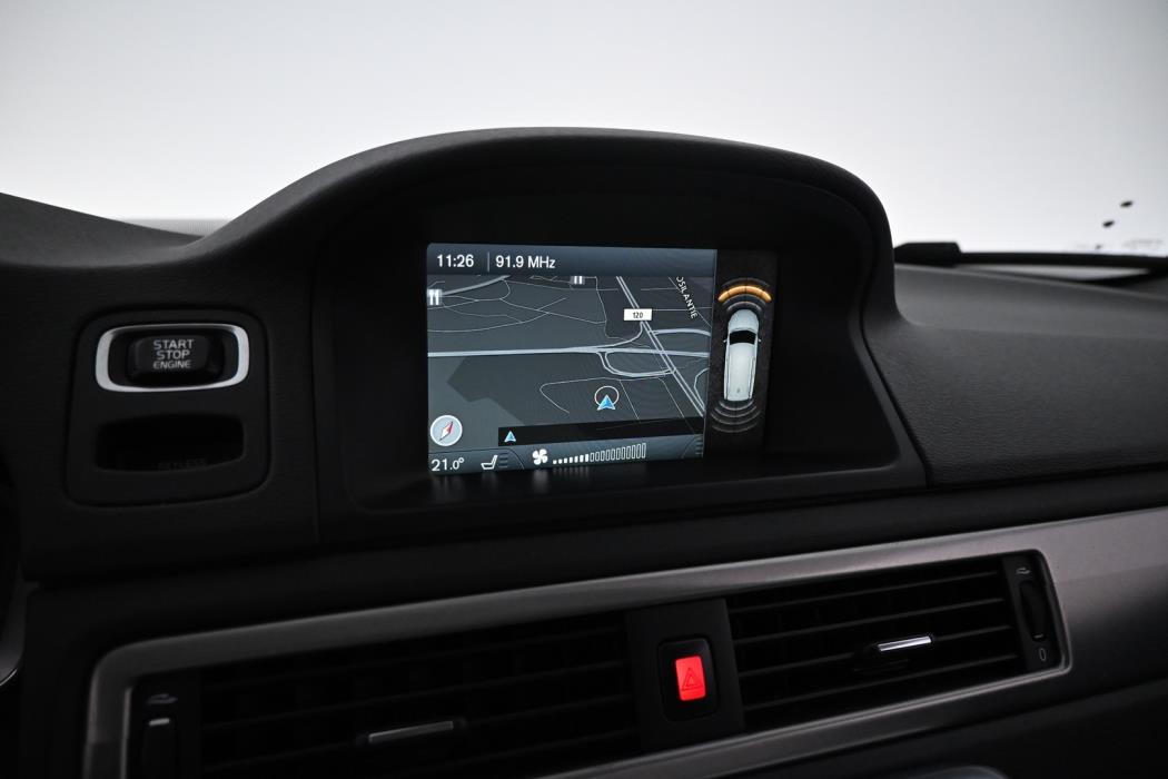 VOLVO XC70 2013