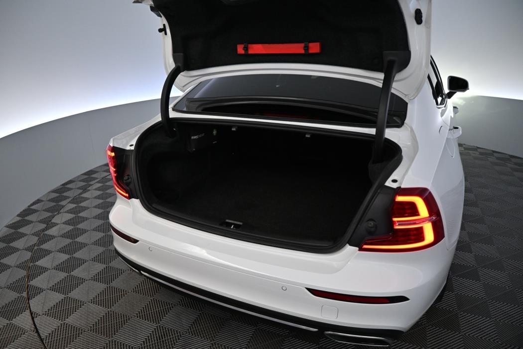 VOLVO S60 2021