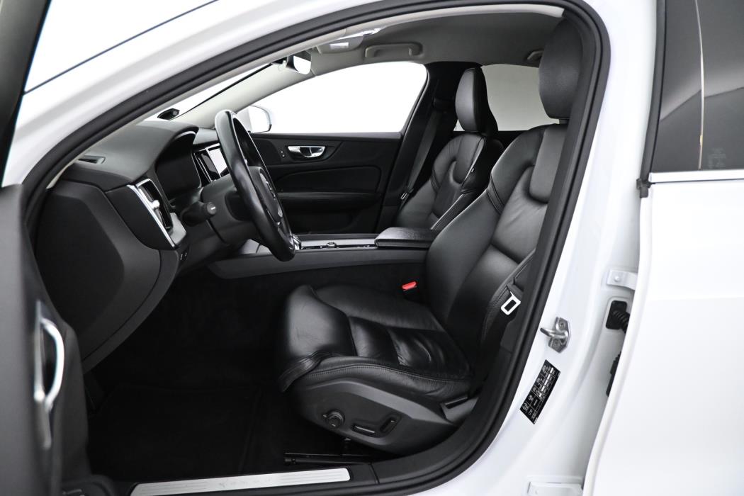 VOLVO S60 2021