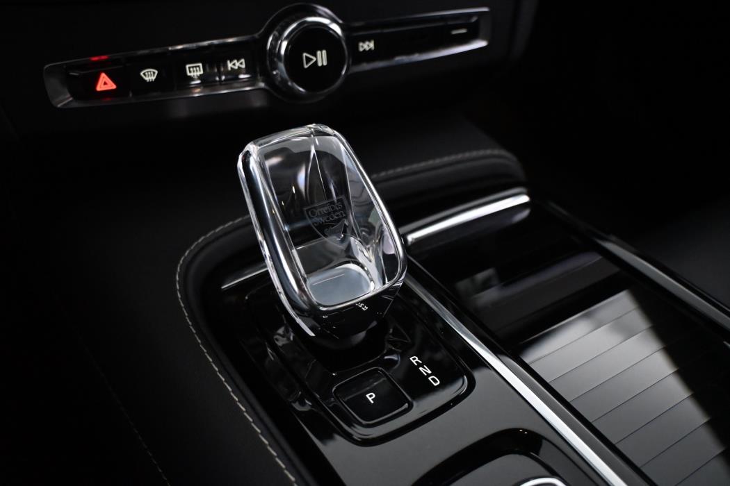 VOLVO V90 2023