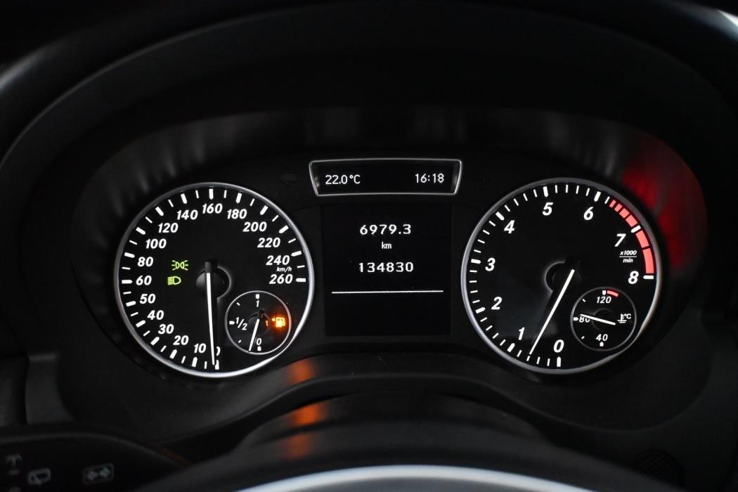 MERCEDES-BENZ A 2013