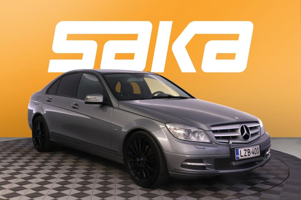 MERCEDES-BENZ C 2011