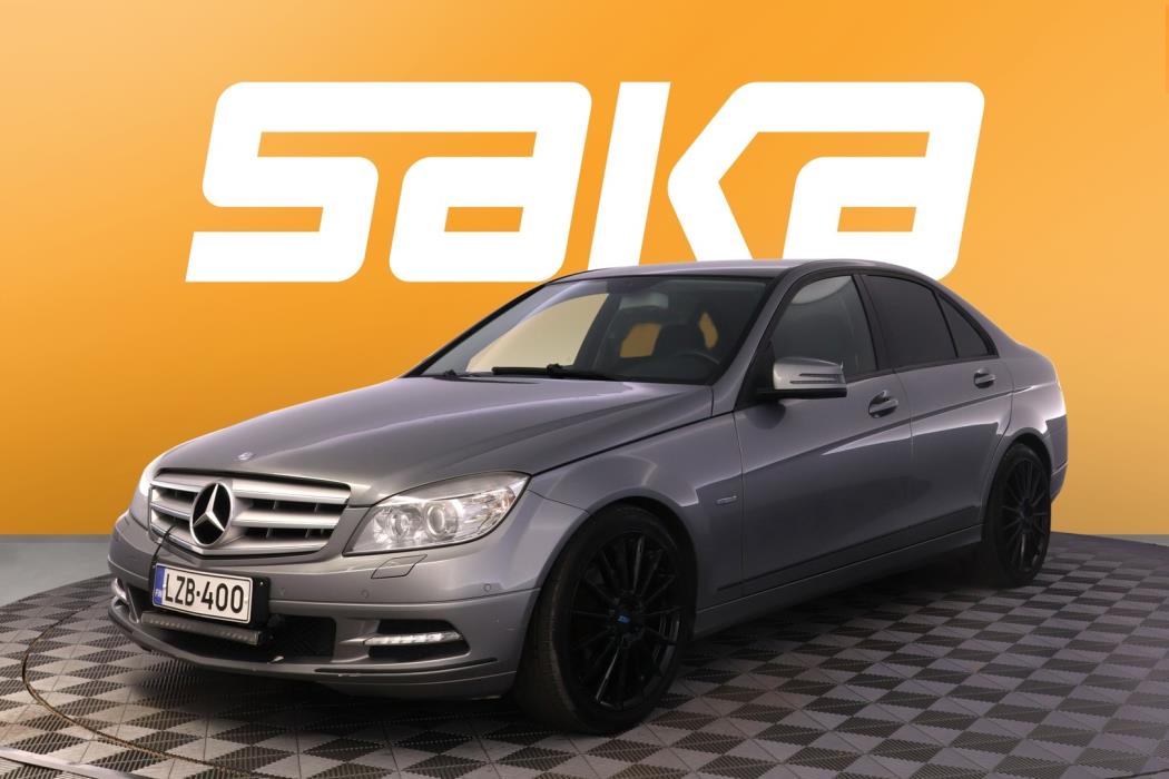 MERCEDES-BENZ C 2011
