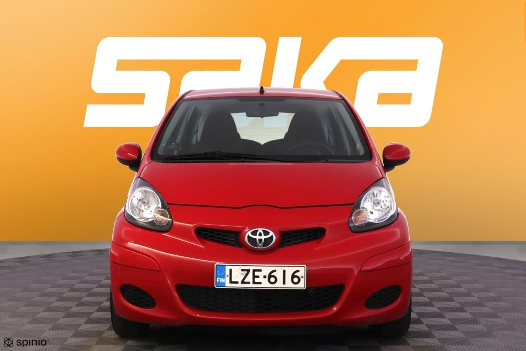 TOYOTA AYGO 2011