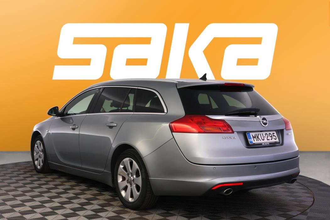 OPEL Insignia 2012