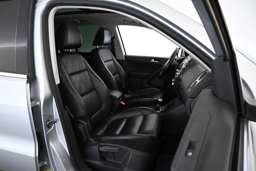 VOLKSWAGEN Tiguan 2010