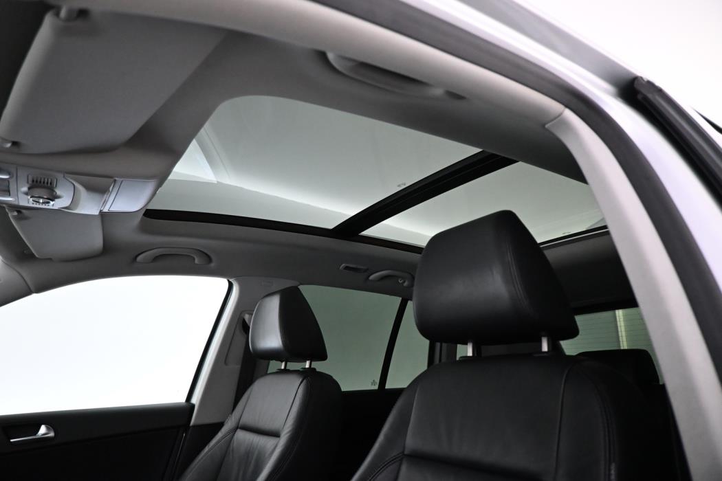 VOLKSWAGEN Tiguan 2010