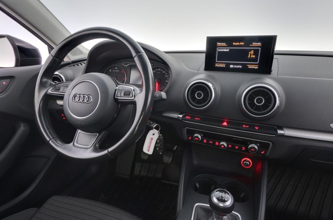 AUDI A3 2015