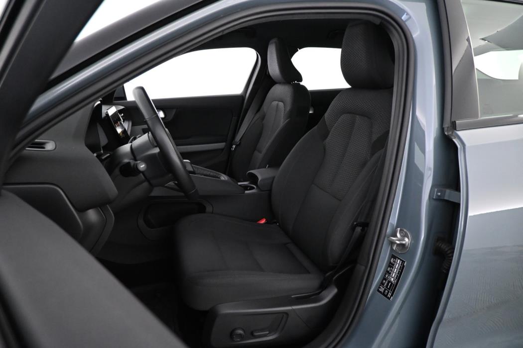 POLESTAR 2 2023