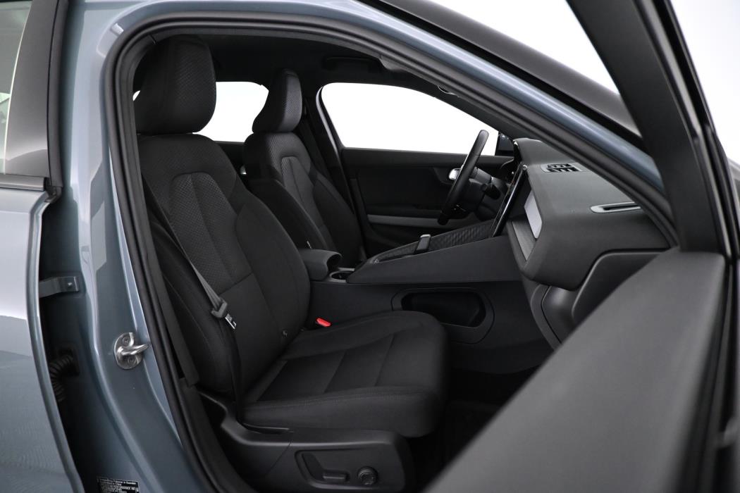 POLESTAR 2 2023
