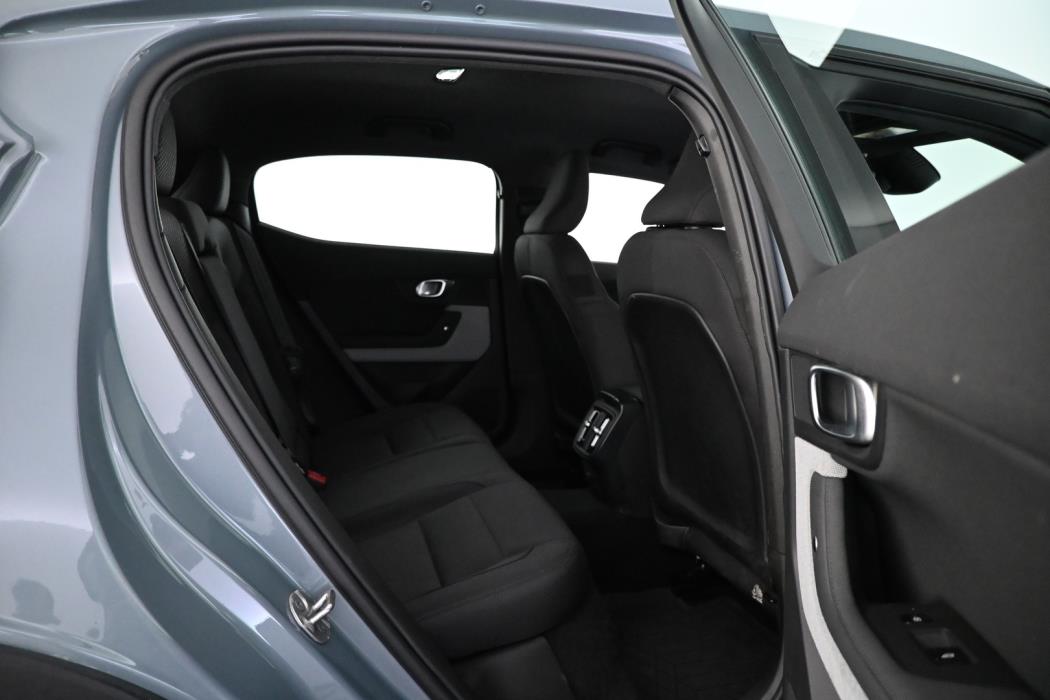 POLESTAR 2 2023