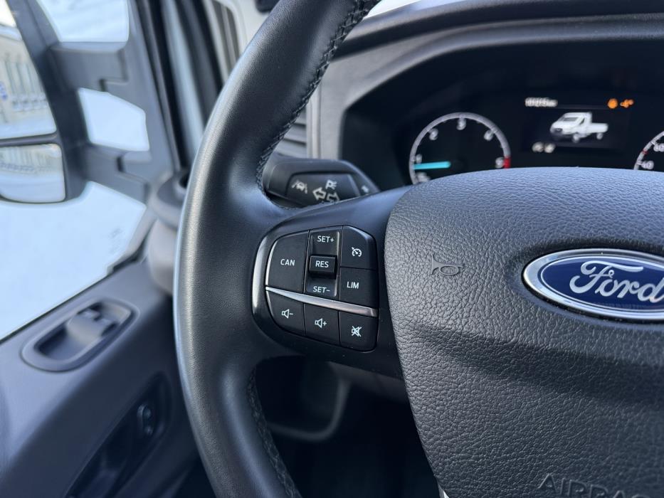 FORD Transit 2023