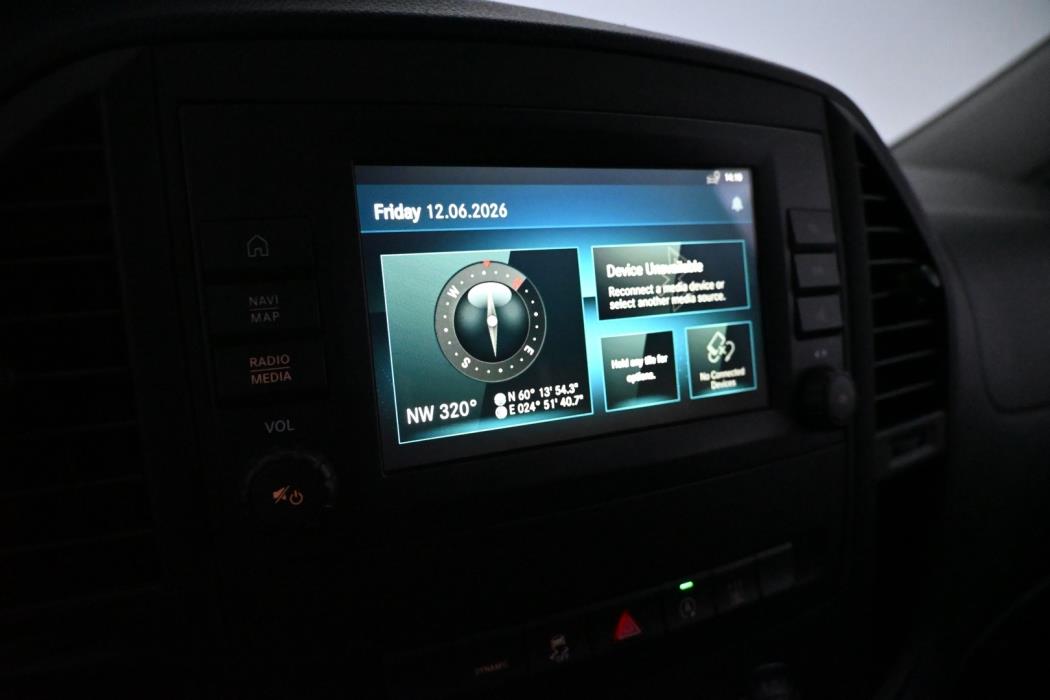 MERCEDES-BENZ Vito 2023