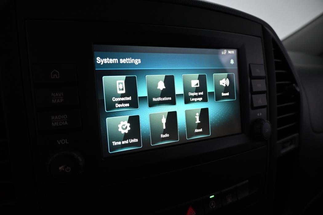 MERCEDES-BENZ Vito 2023