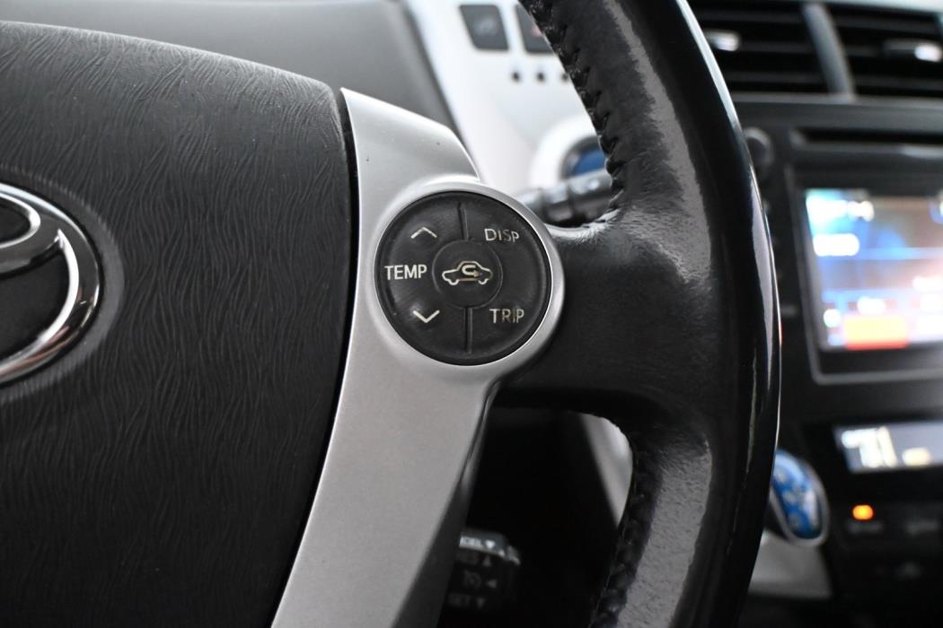 TOYOTA Prius+ 2015