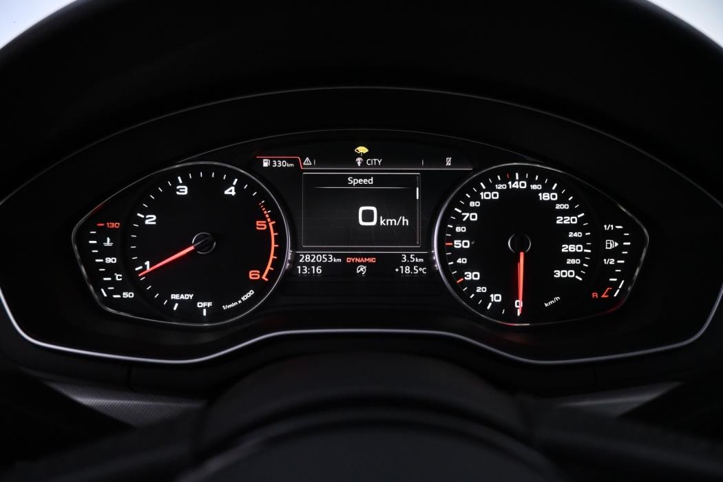 AUDI A4 2016