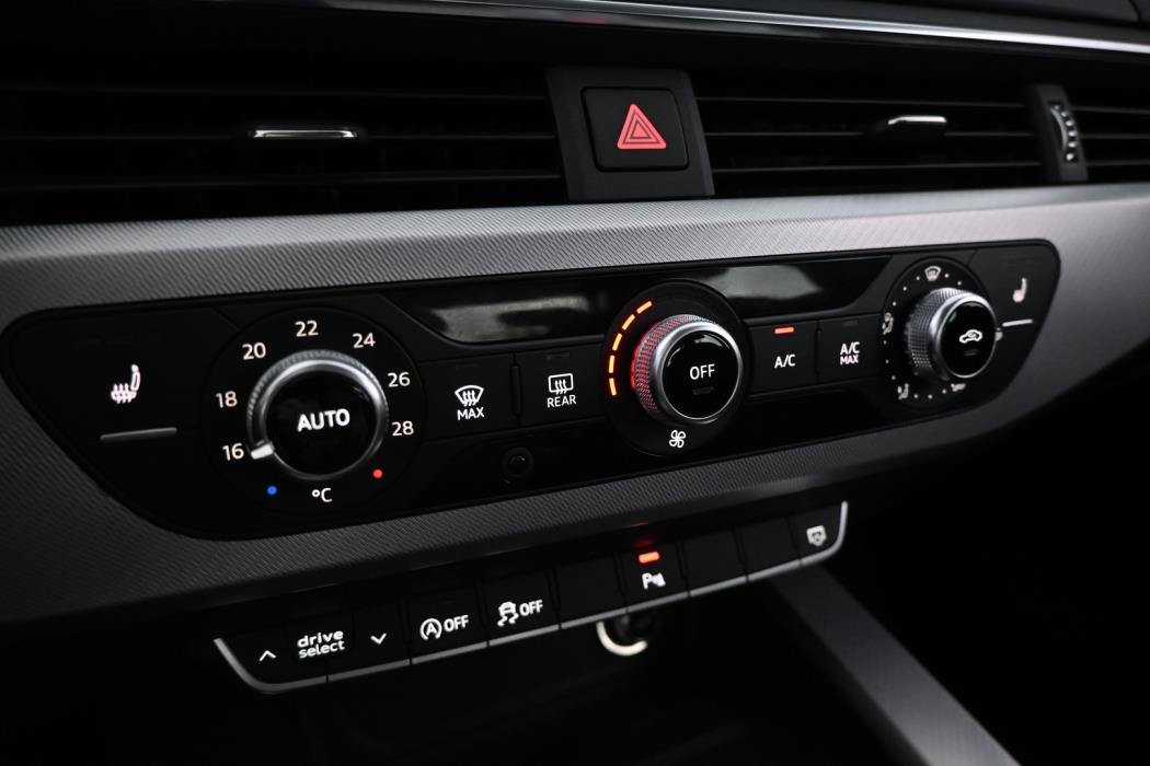 AUDI A4 2016
