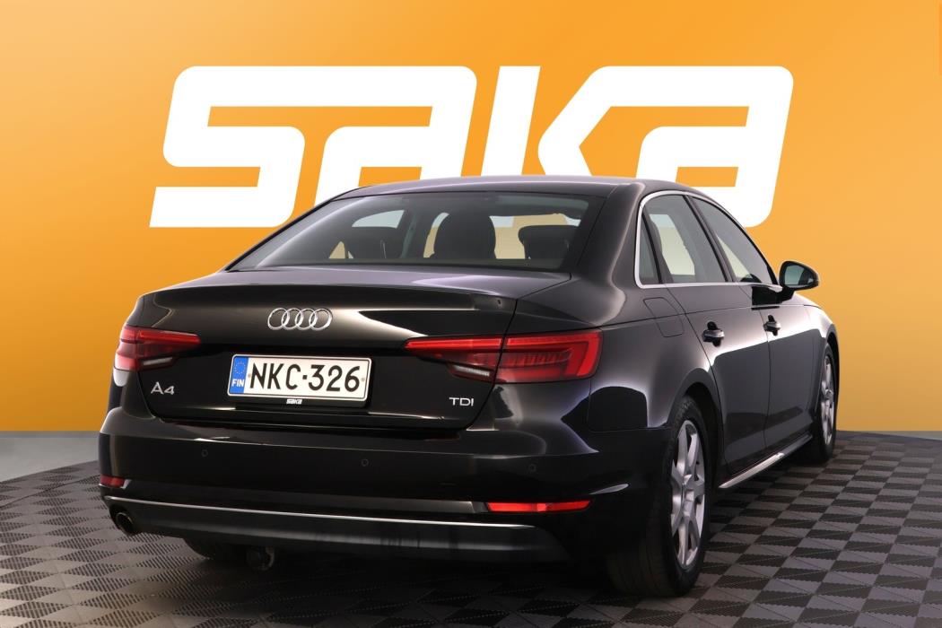 AUDI A4 2016