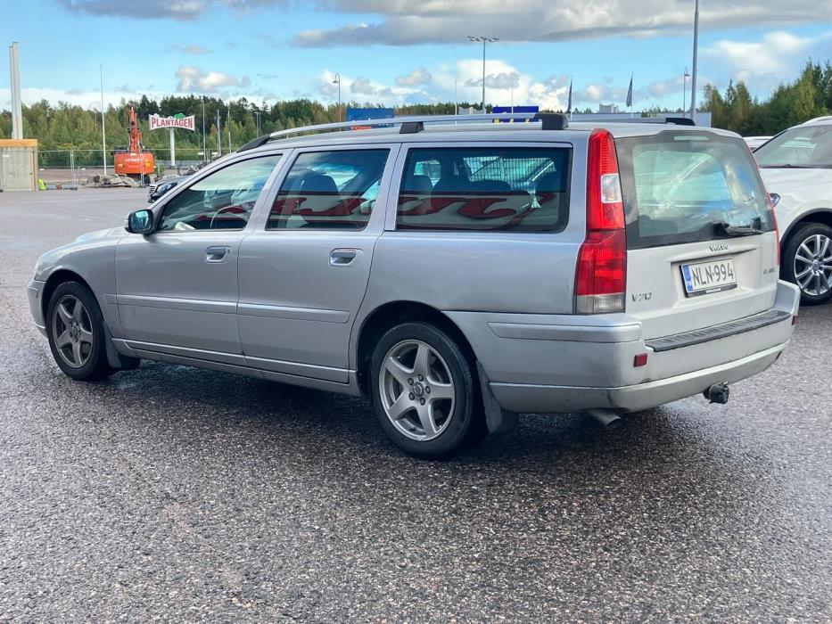 VOLVO V70 2007