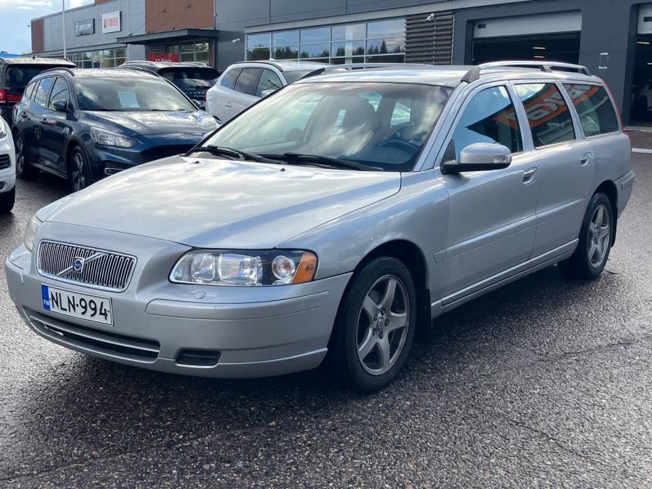 VOLVO V70 2007