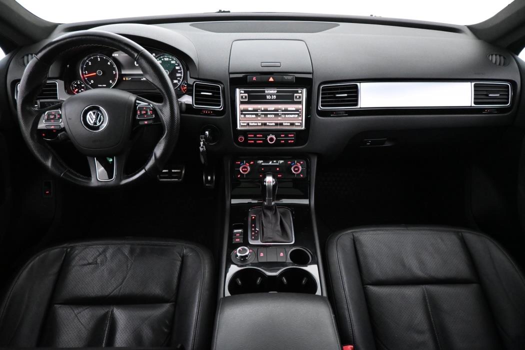 VOLKSWAGEN Touareg 2010