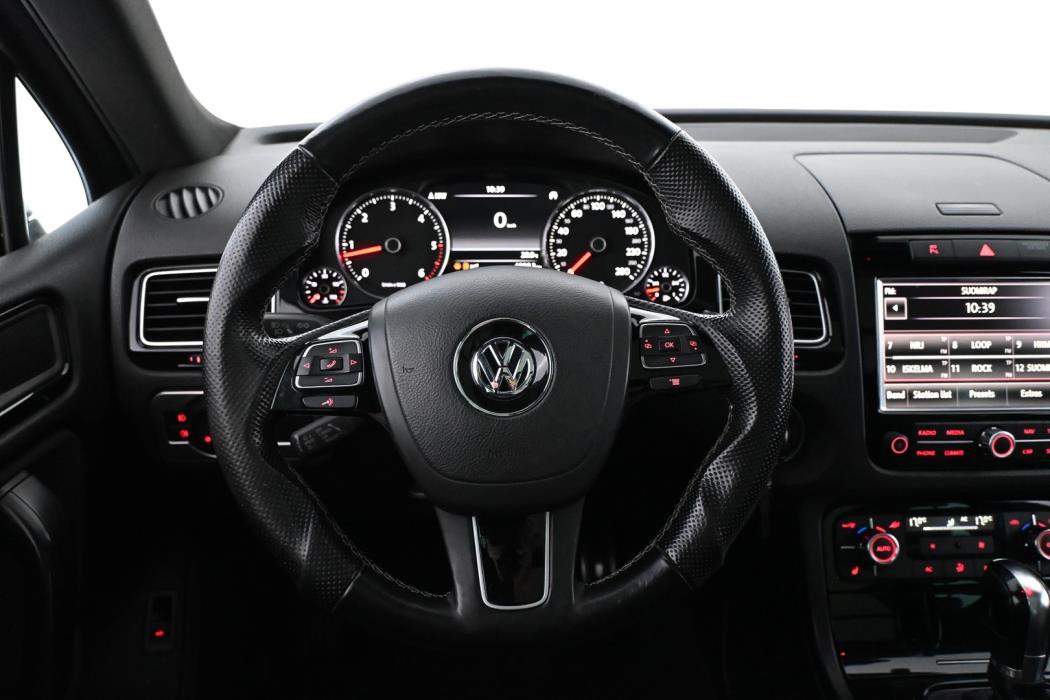 VOLKSWAGEN Touareg 2010