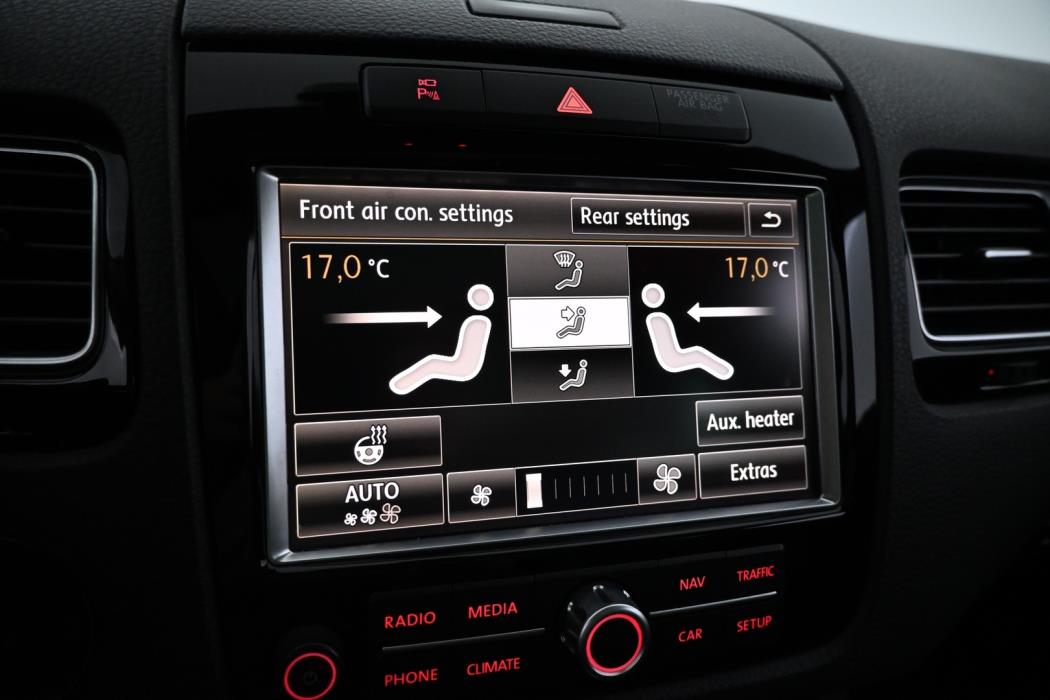 VOLKSWAGEN Touareg 2010