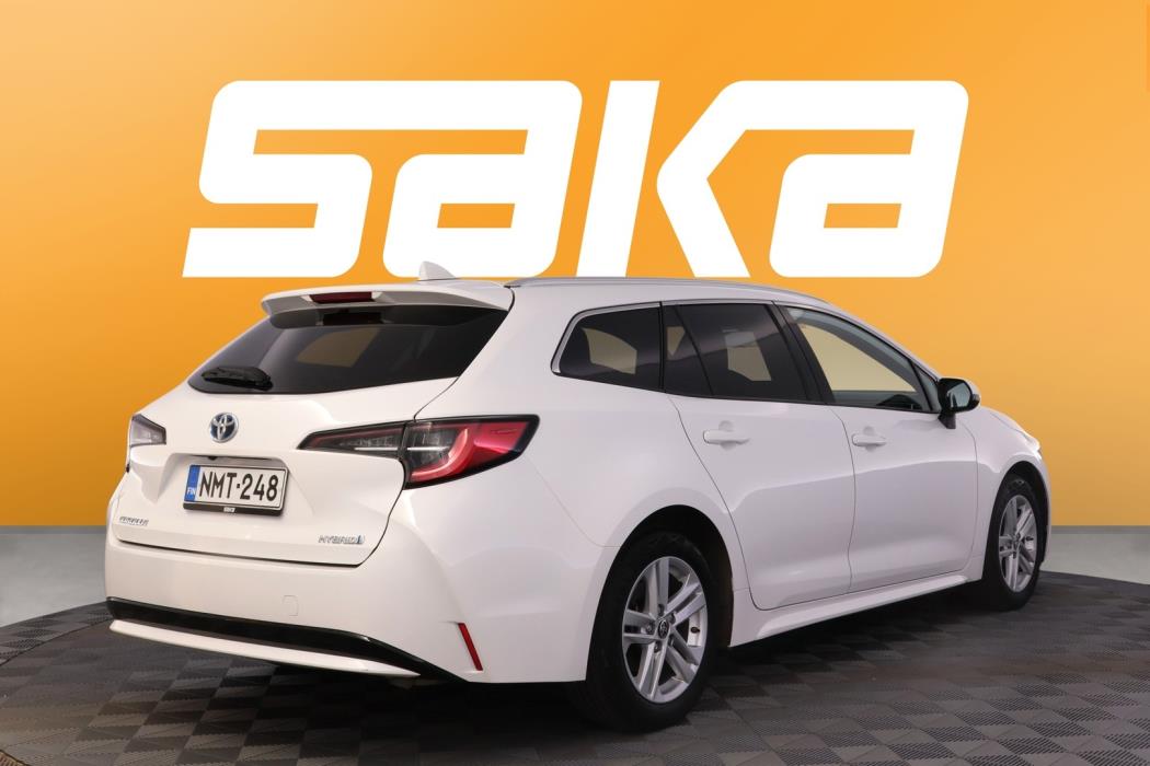 TOYOTA Corolla 2023