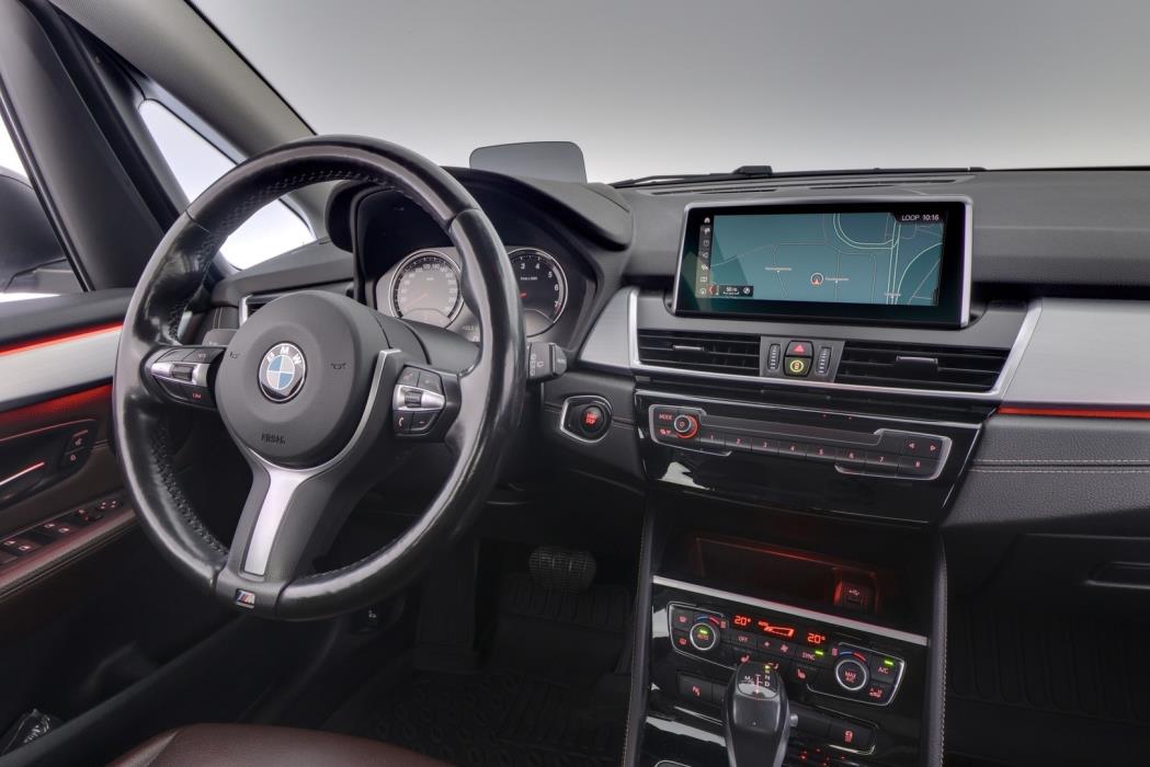 BMW 225 2019