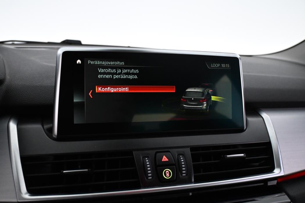 BMW 225 2019