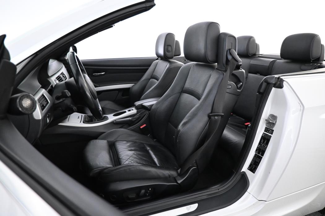 BMW 325 2011